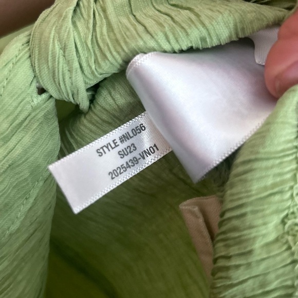 Madewell Crinkled Crepe Notched V-Neck Top Small Short Sleeve Green Button Up - Picture 5 of 6